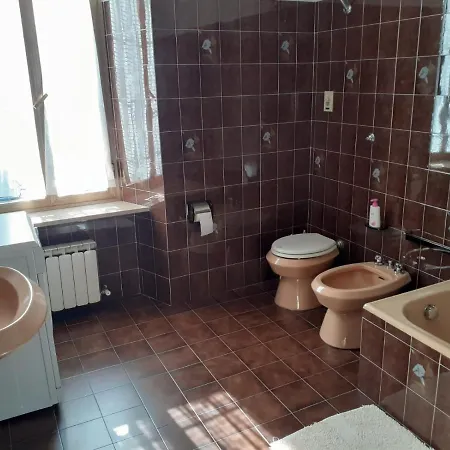 La Locanda Di Nonna Jolanda Борго-а-Моццано